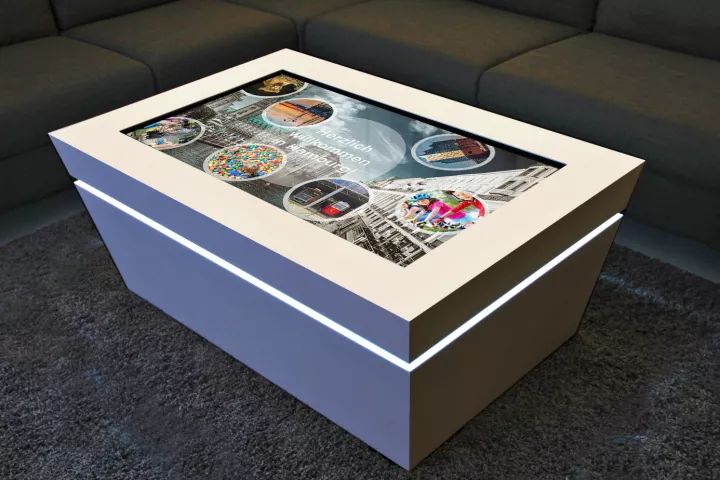 Der Multi-Touch-Tisch der komma,tec redaction