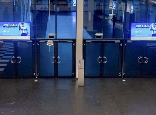 digitale Werbedisplays im Estrel Hotel Berlin