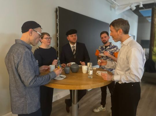 Weihnachtsfeier komma,tec red 2025 3