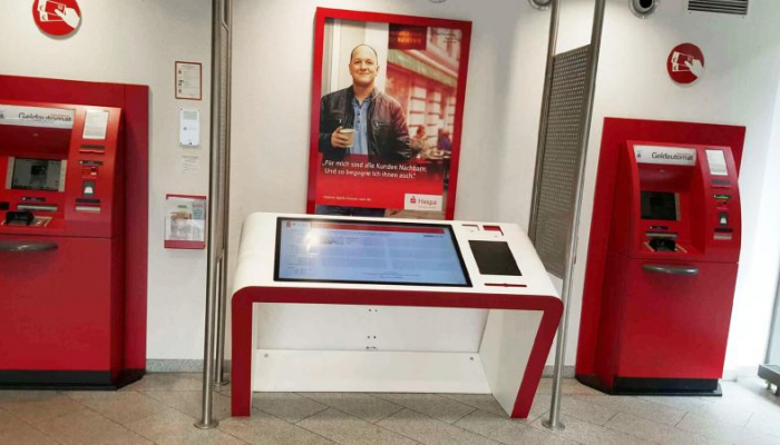 Digital Signage bei der Hamburger Sparkasse