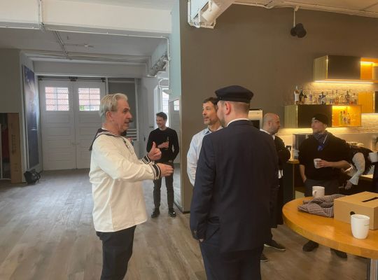 Weihnachtsfeier komma,tec red 2025 5