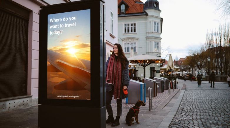 Outdoor Displays verkaufen 24/7 für Sie