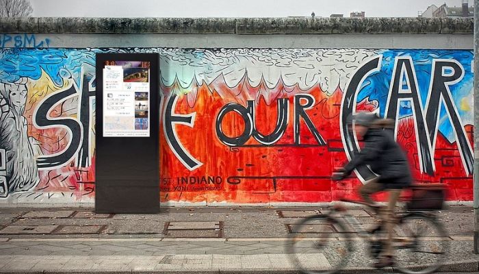 Mit Outdoor-Lösungen lässt sich ganz leicht das Interesse für Ausstellungen im Museum wecken