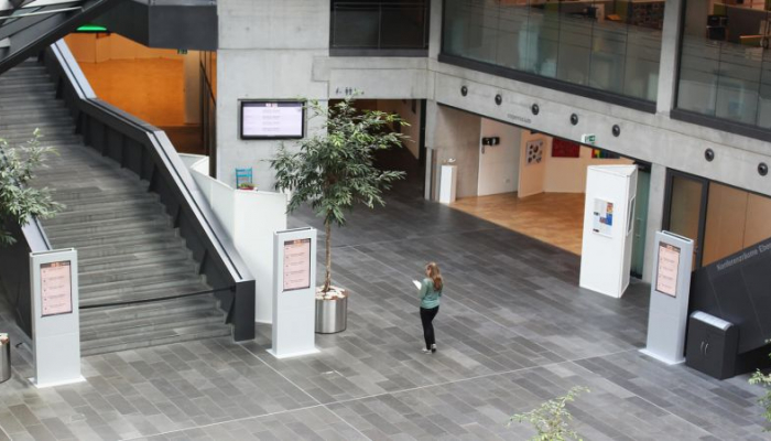 Digitales Wegeleitsystem für ein Kongresszentrum