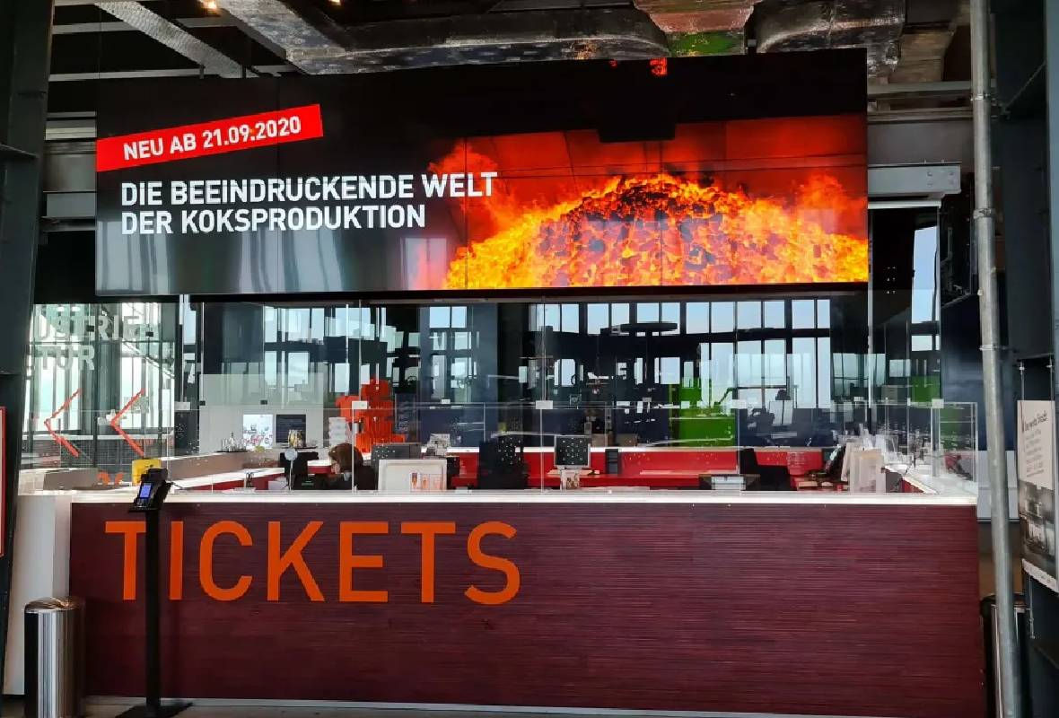 Mit digitalen Preistafeln verschaffen Sie Gästen vom Museum einen schnellen Überblick.