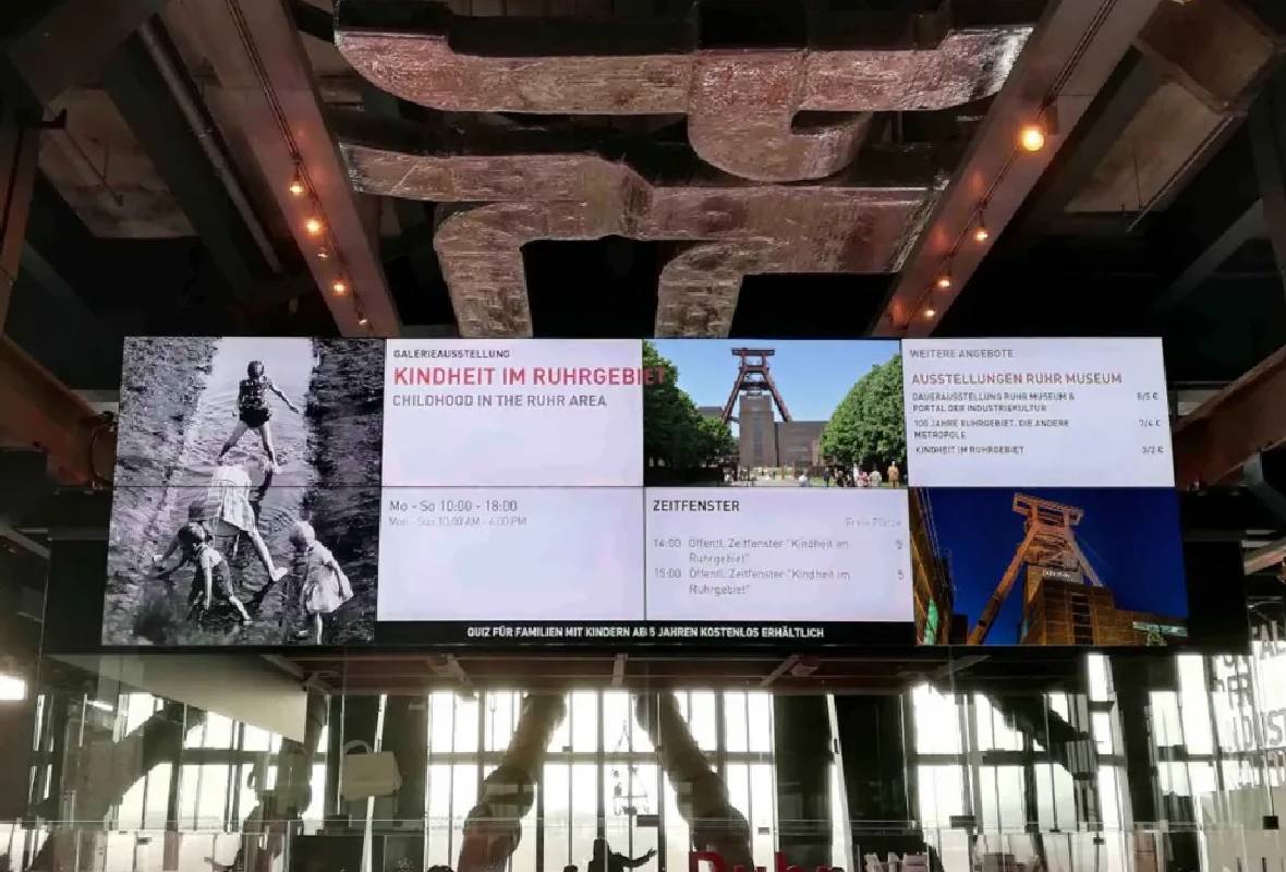 Vorträge während des Events im Showroom der komma,tec redaction