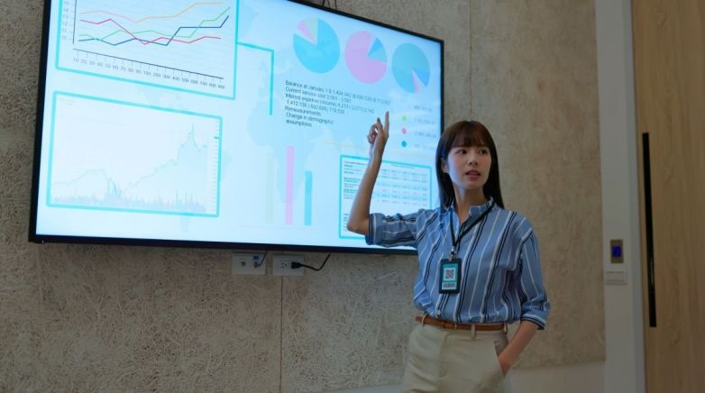 Digital Signage für Industrie, Handel & Logistik