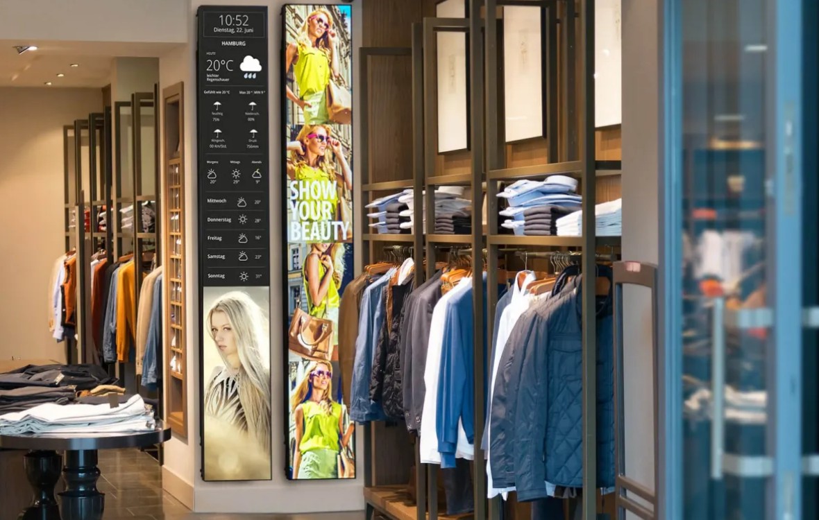 Werbedisplays am Point of Sale vom Digital Signage Anbieter Komma,tec redaction