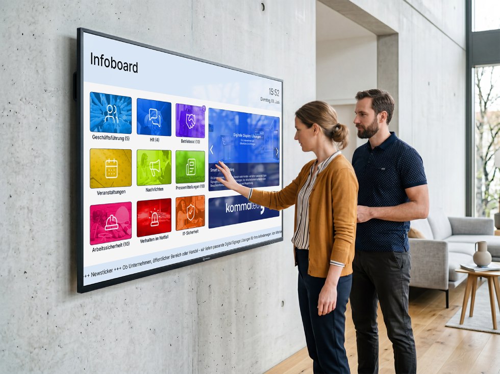 Digital Signage Content - Digitales schwarzes Brett mit zwei Personen