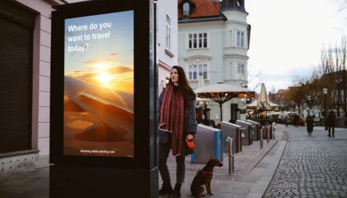 Oeffentlicher Sektor - Outdoor Displays - Sonnenresistent und vandalismussicher